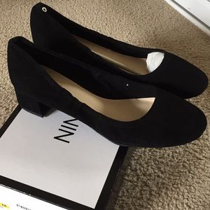 Nine West Elkino Black Suede Pumps 8.5